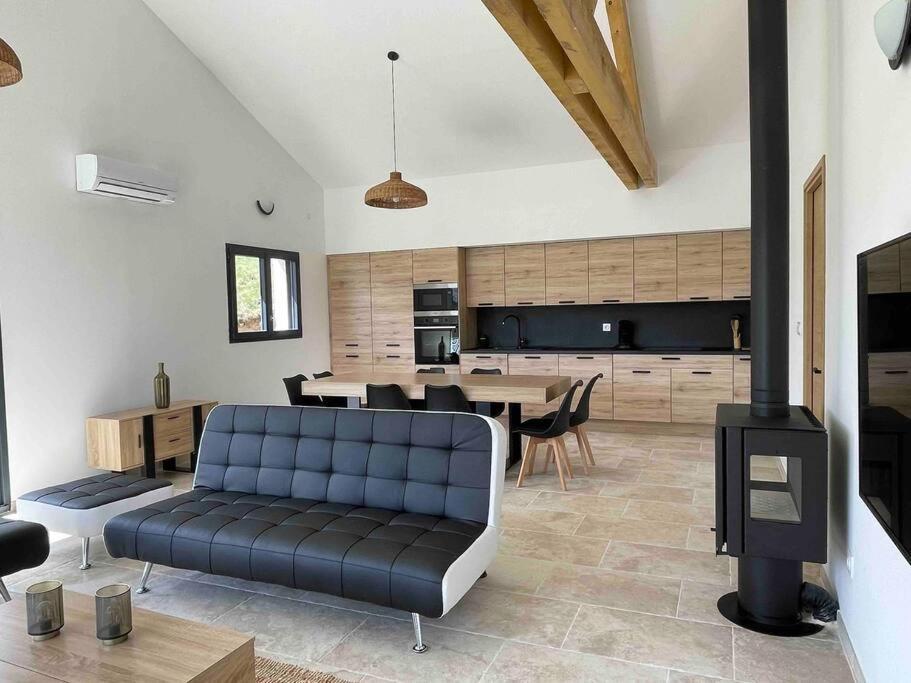 Villa 8Pers Au Calme Avec Superbe Vue Barbecue Wifi La Panouse  Luaran gambar