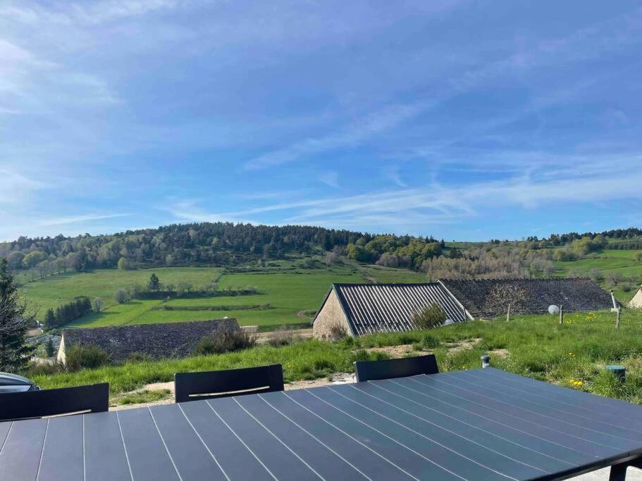 Villa 8Pers Au Calme Avec Superbe Vue Barbecue Wifi La Panouse  Luaran gambar
