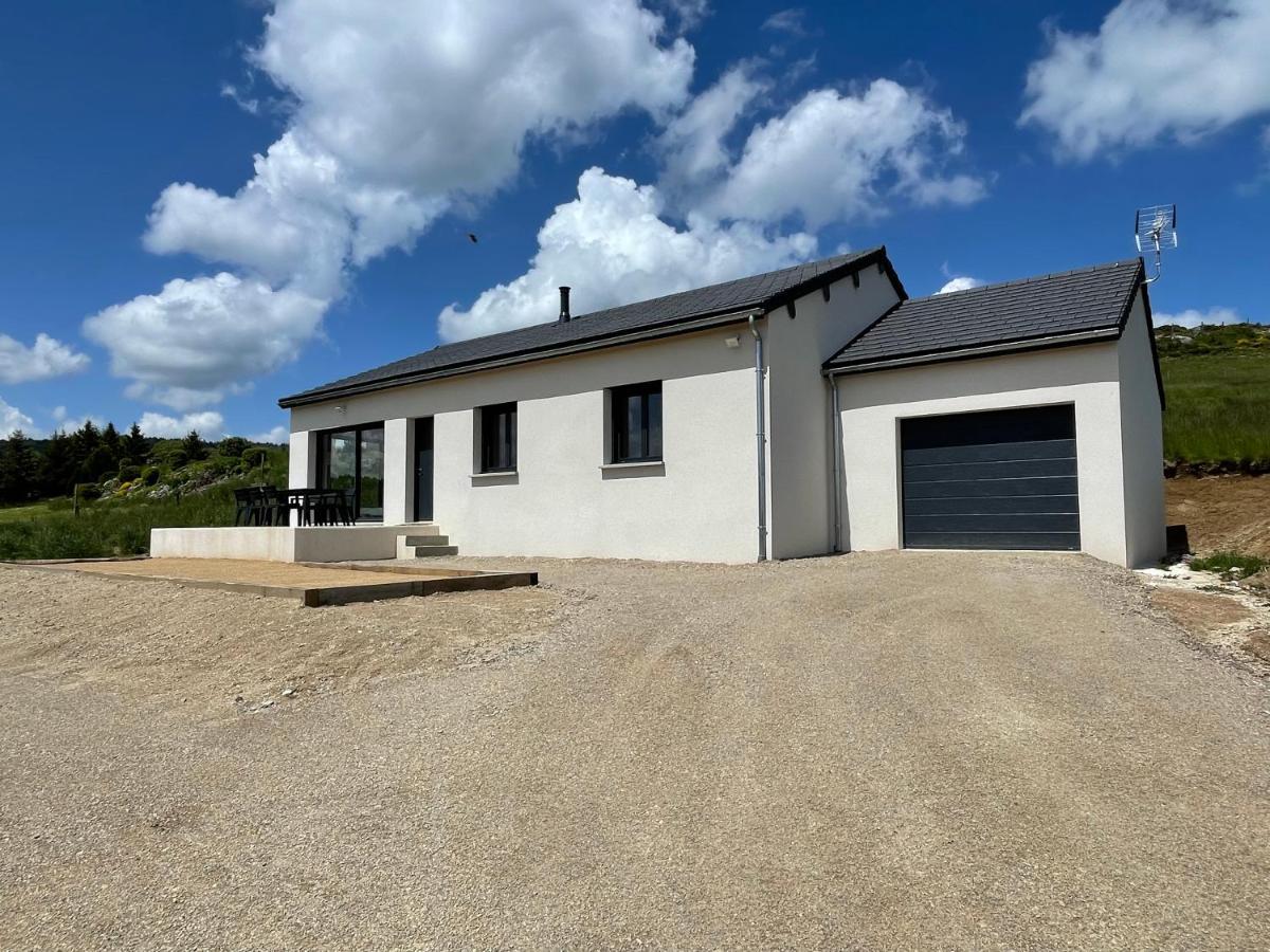 Villa 8Pers Au Calme Avec Superbe Vue Barbecue Wifi La Panouse  Luaran gambar